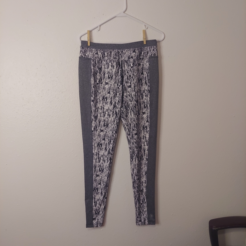 Fullbeauty Sport Gray and Black Leggings